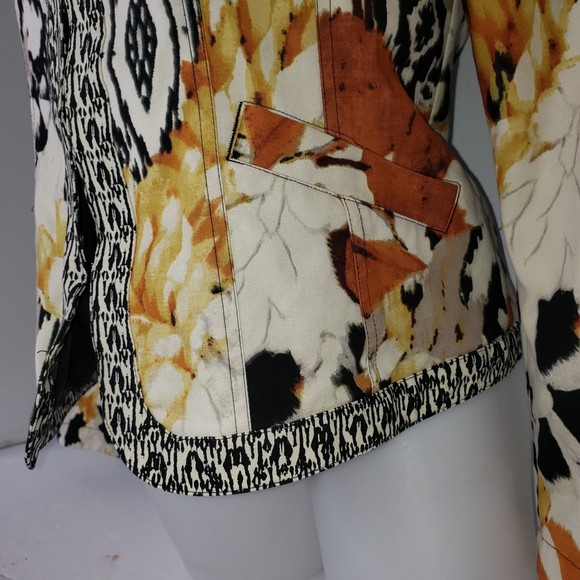 Chico's Black & Gold Animal Floral Print Blazer Size 1 Medium - Picture 3 of 9